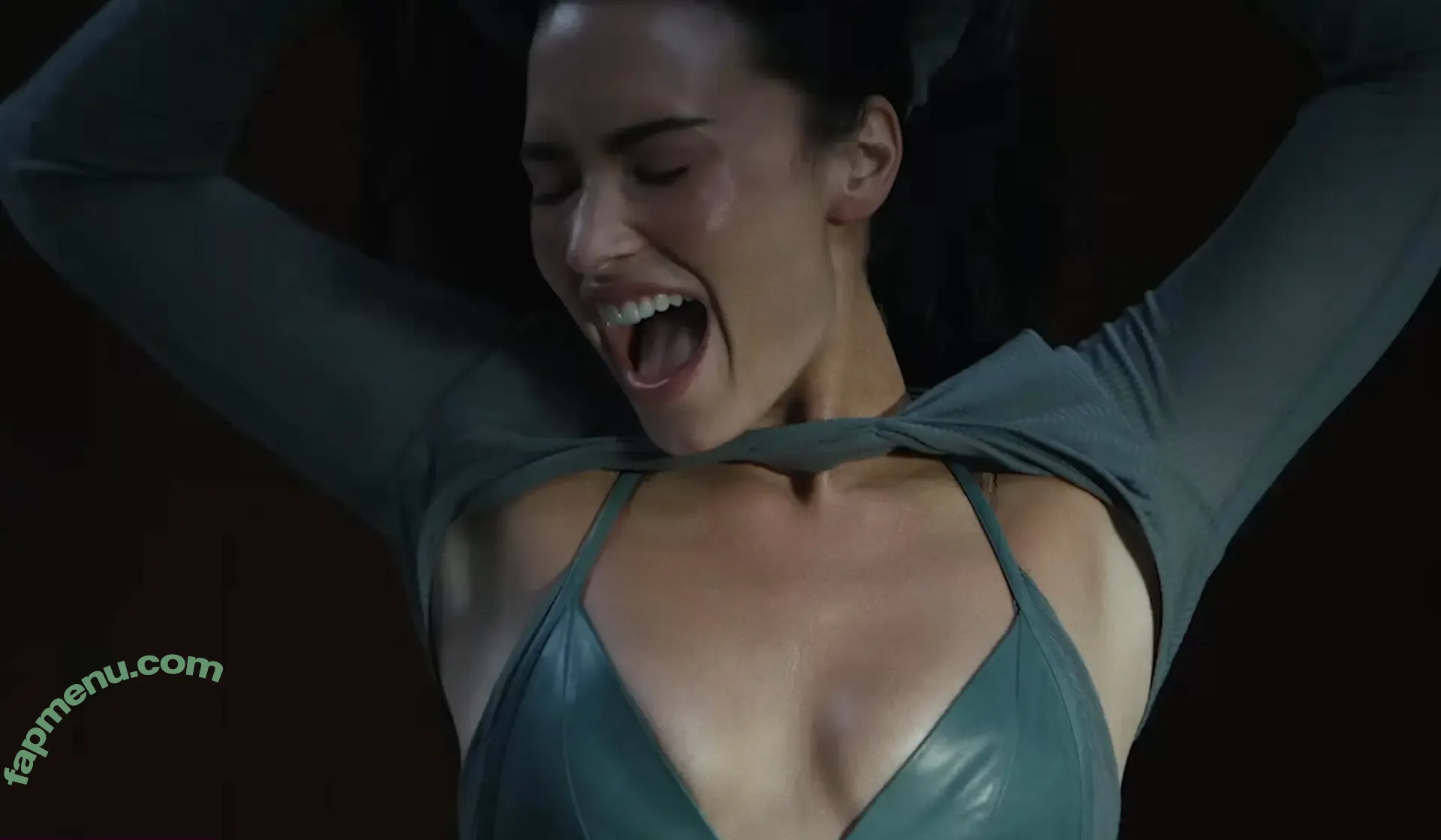 Demi Lovato nude photo #1015 (ddlovato)