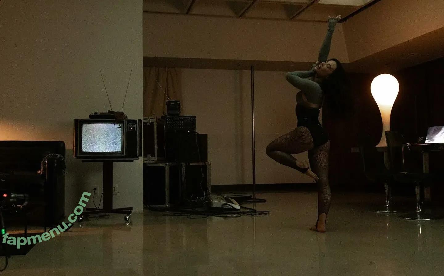Demi Lovato nude photo #1030 (ddlovato)