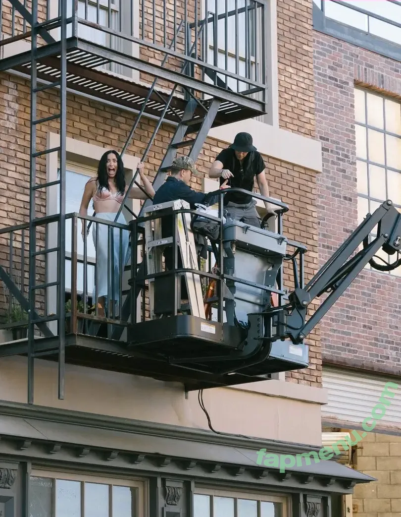 Demi Lovato nude photo #1107 (ddlovato)