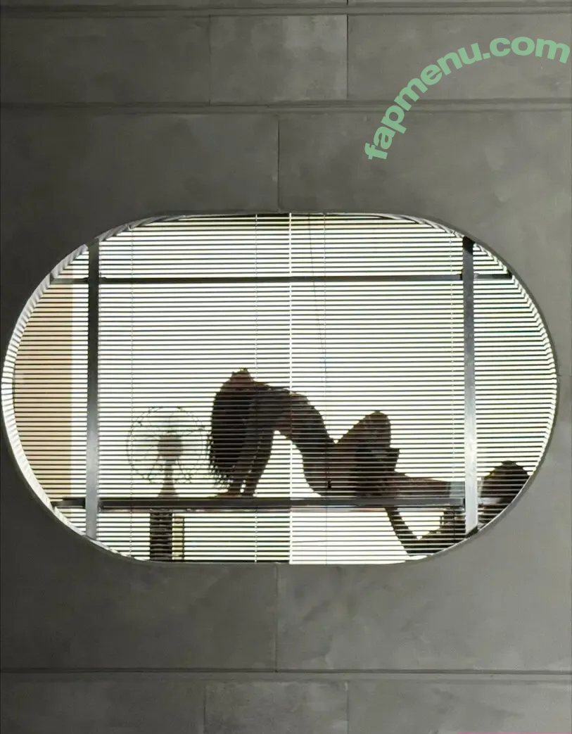 Demi Lovato nude photo #1108 (ddlovato)