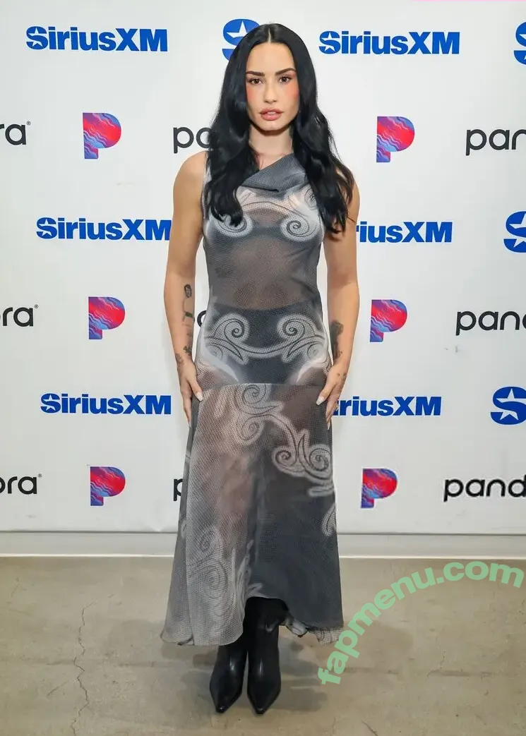 Demi Lovato nude photo #1183 (ddlovato)