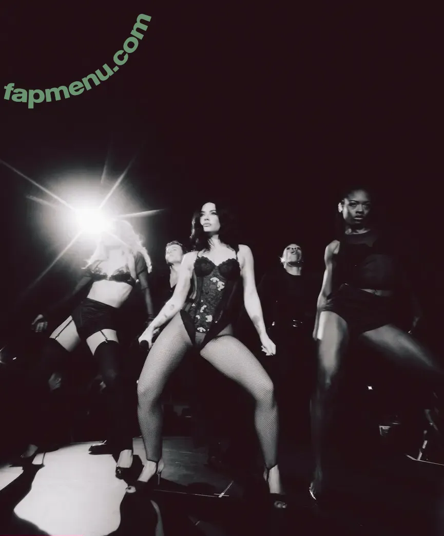 Demi Lovato nude photo #1192 (ddlovato)