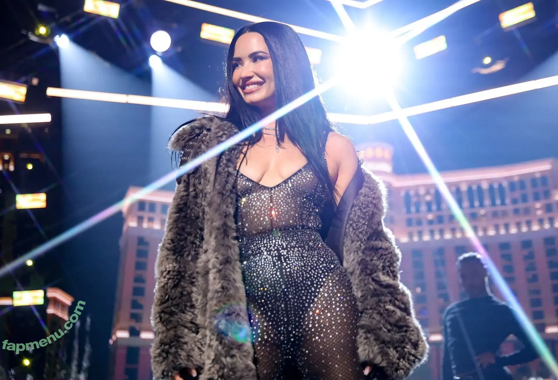 Demi Lovato nude photo #1415 (ddlovato)