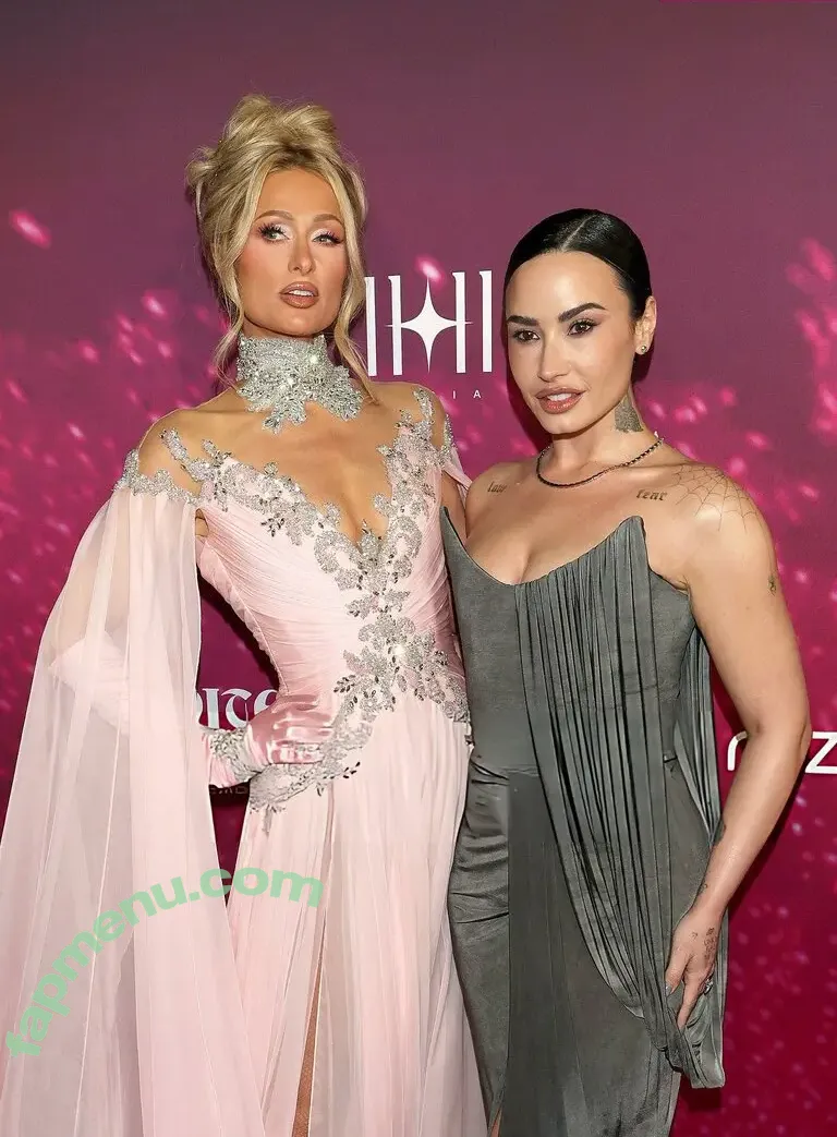 Demi Lovato nude photo #1469 (ddlovato)