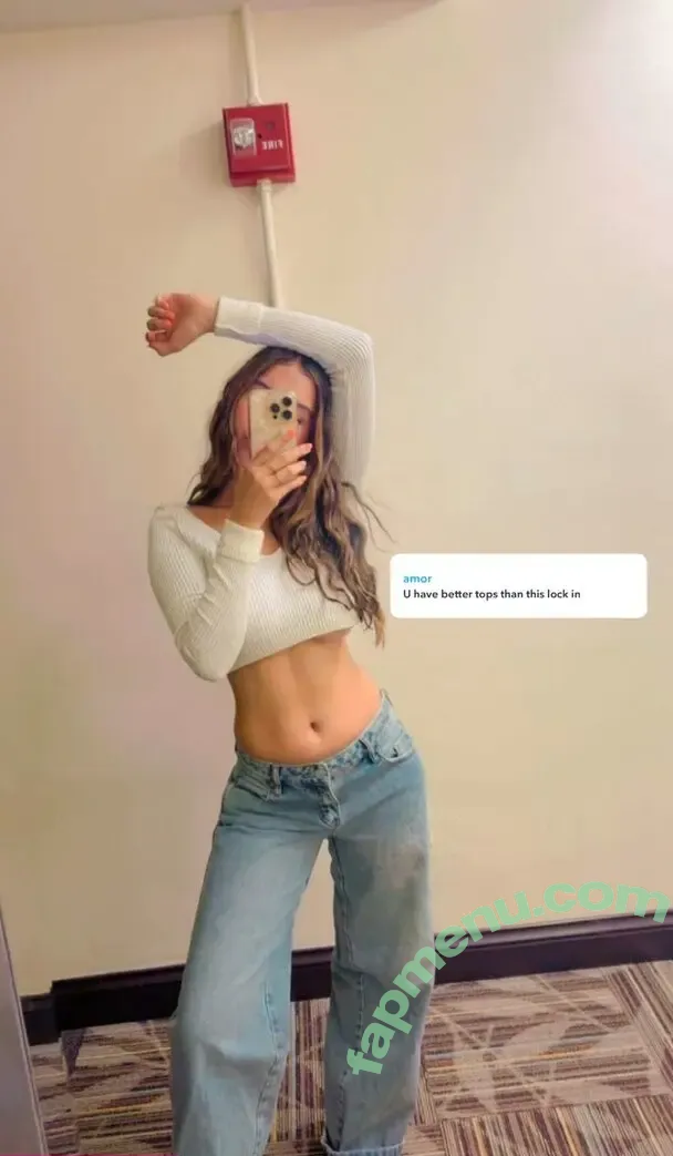 Demi Lynn nude photo #0022 (.oink11 / d_lioness_)