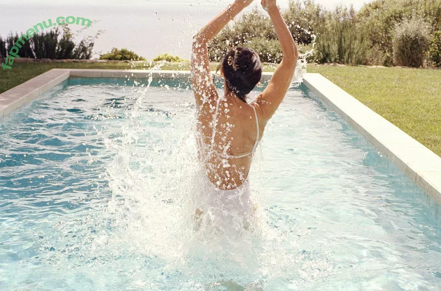 Demi Moore nude photo #0120 (demimoore / justdemi / kyliedemi)