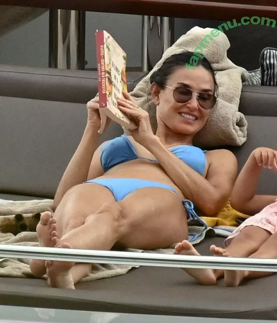 Demi Moore nude photo #0153 (demimoore / justdemi / kyliedemi)
