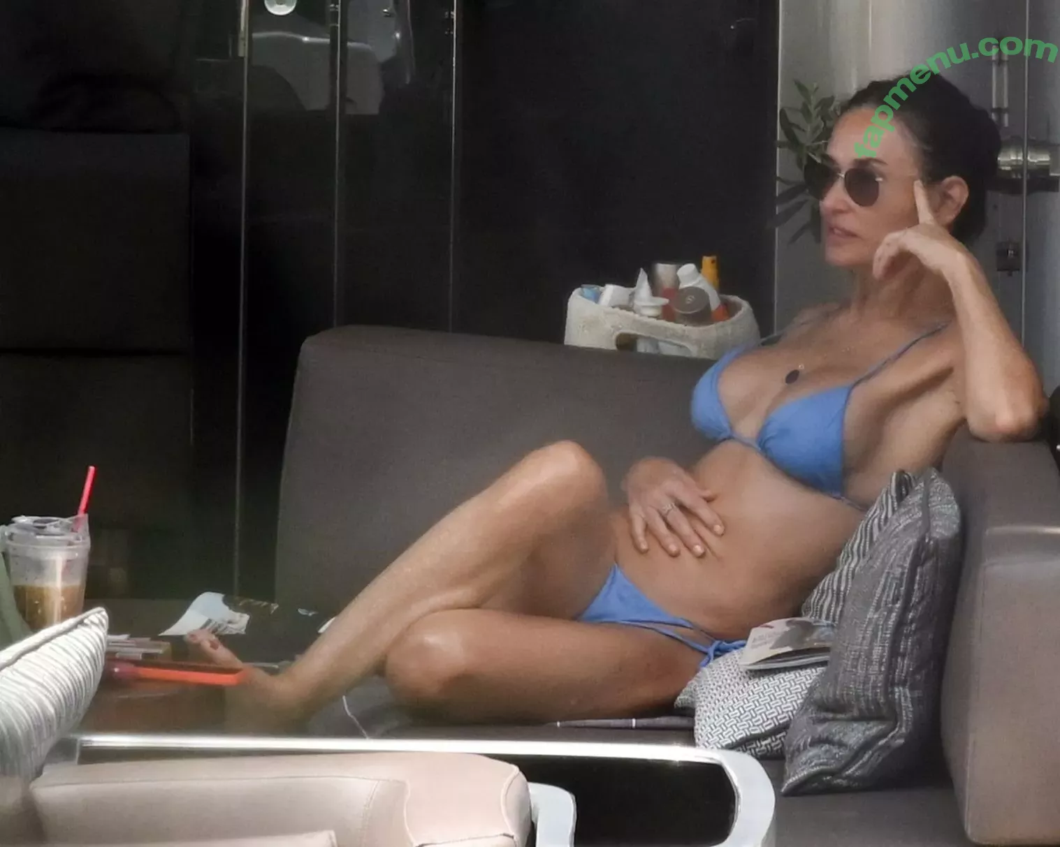 Demi Moore nude photo #0157 (demimoore / justdemi / kyliedemi)