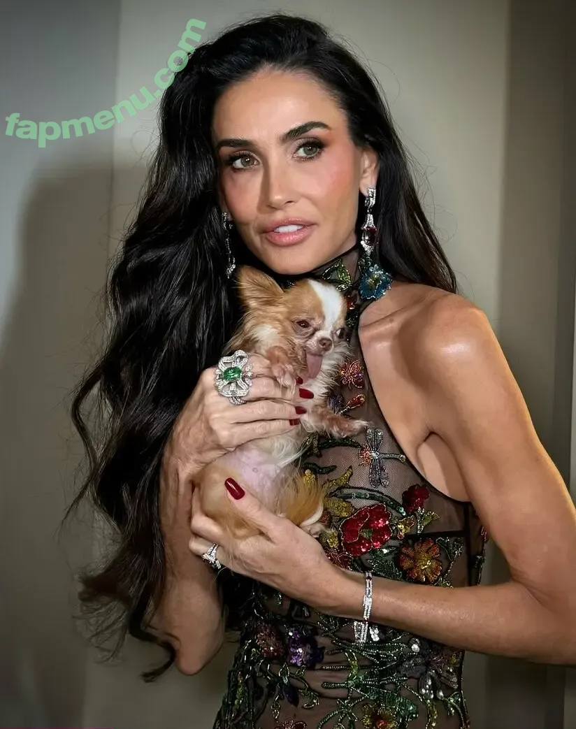 Demi Moore nude photo #0848 (demimoore / justdemi / kyliedemi)