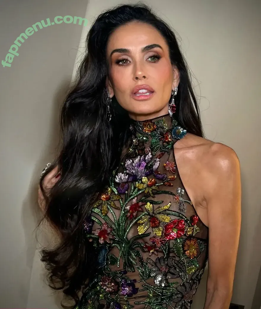 Demi Moore nude photo #0849 (demimoore / justdemi / kyliedemi)