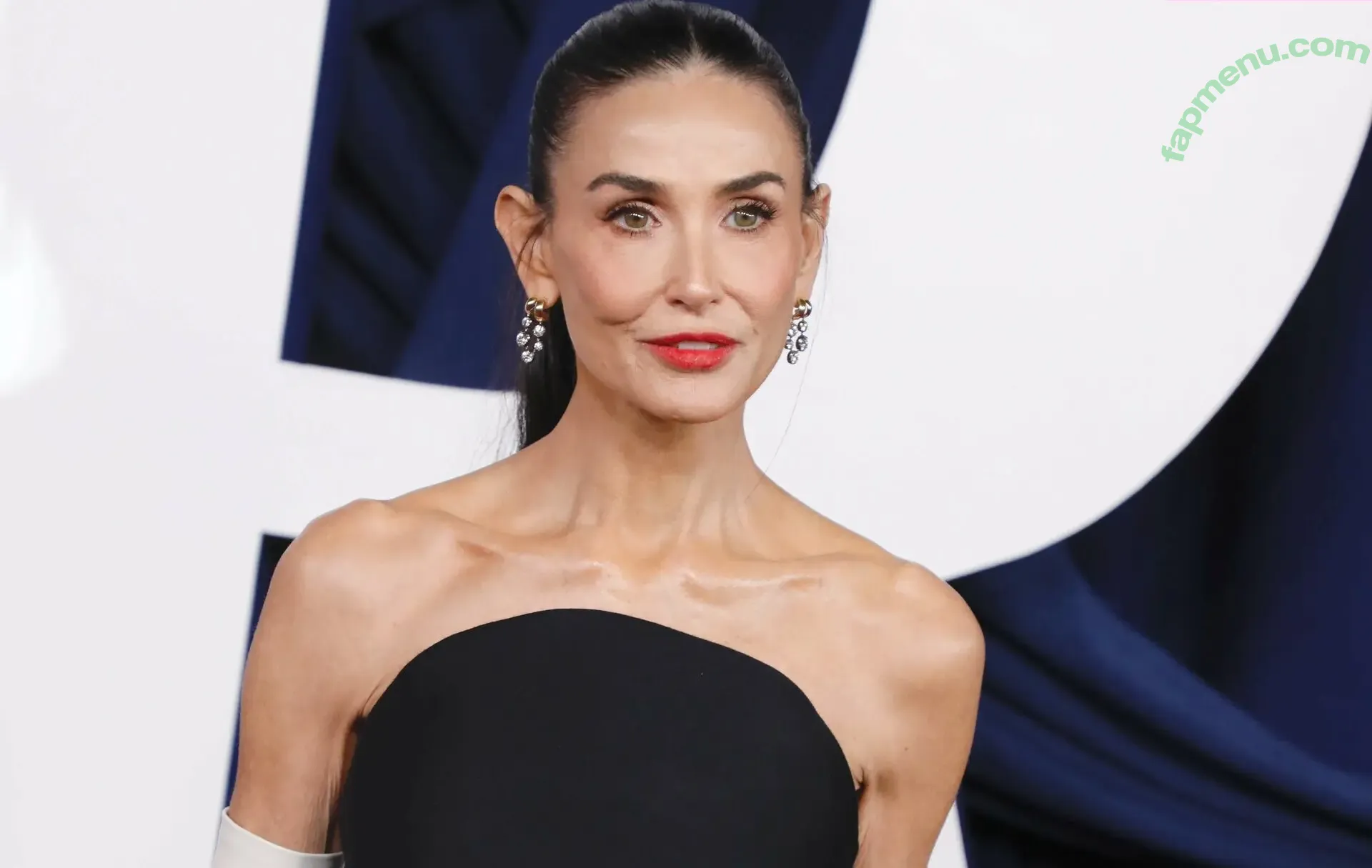 Demi Moore nude photo #0876 (demimoore / justdemi / kyliedemi)