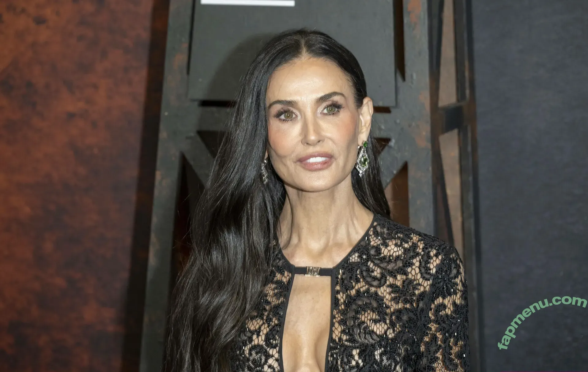 Demi Moore nude photo #0894 (demimoore / justdemi / kyliedemi)