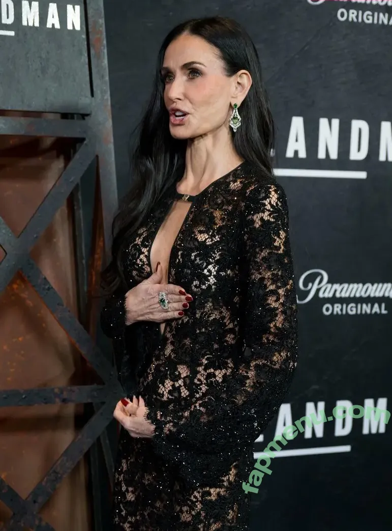 Demi Moore nude photo #0903 (demimoore / justdemi / kyliedemi)