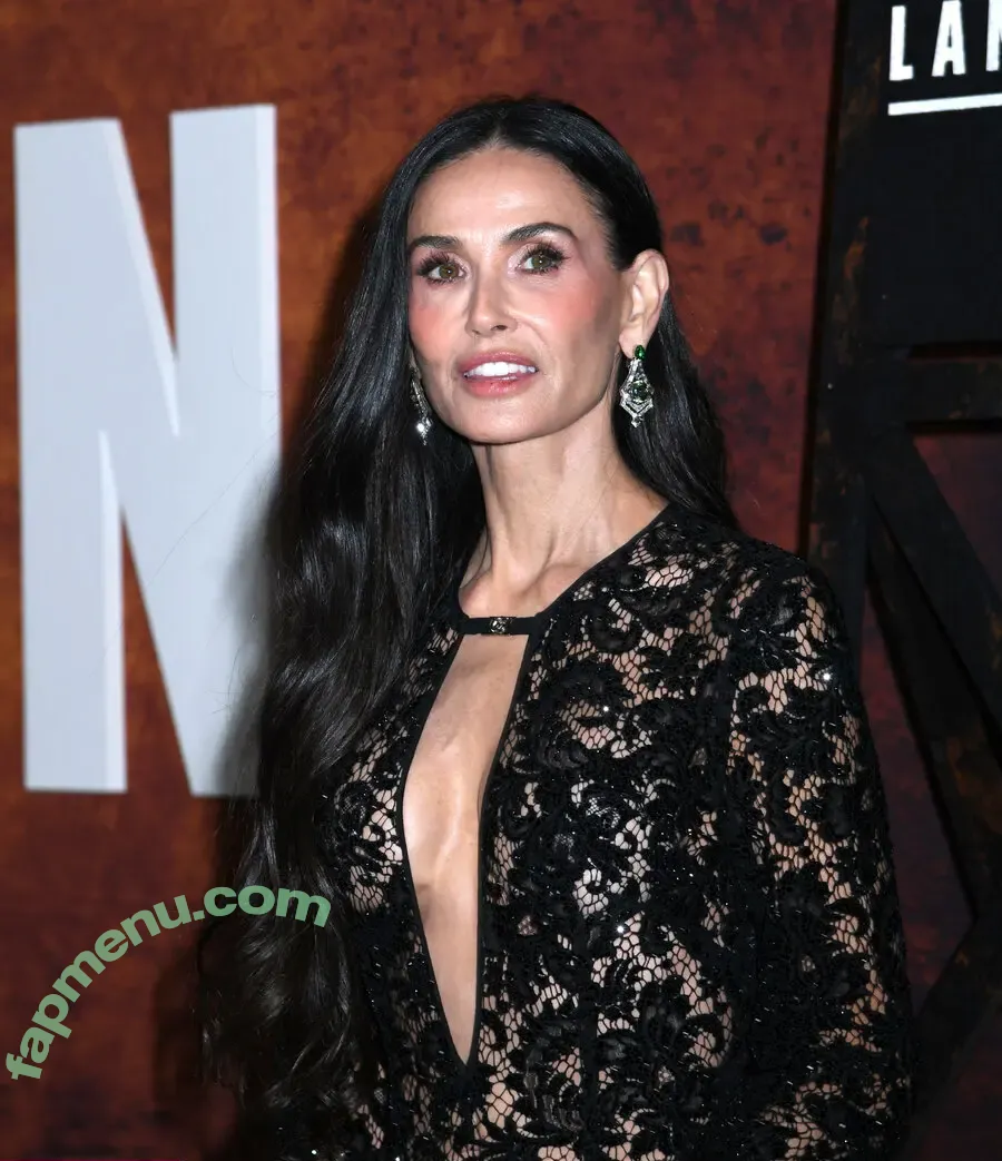 Demi Moore nude photo #0924 (demimoore / justdemi / kyliedemi)