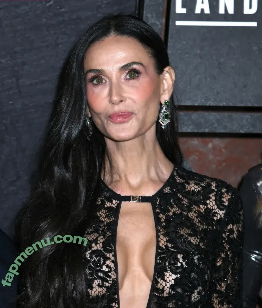 Demi Moore nude photo #0928 (demimoore / justdemi / kyliedemi)