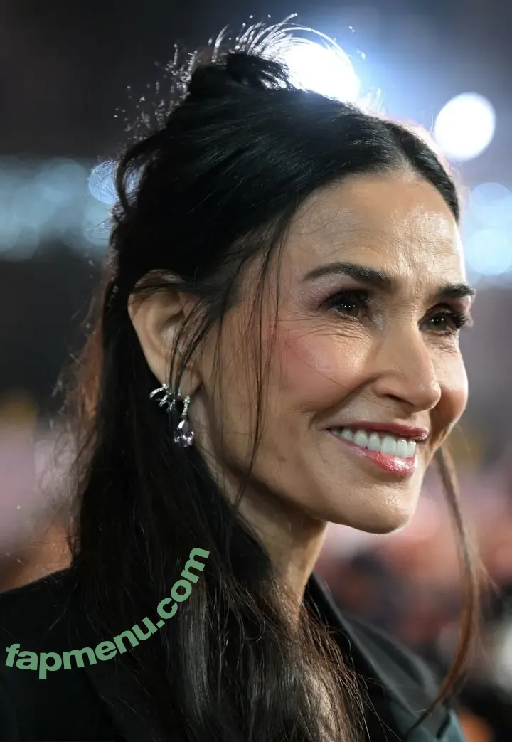 Demi Moore nude photo #0948 (demimoore / justdemi / kyliedemi)