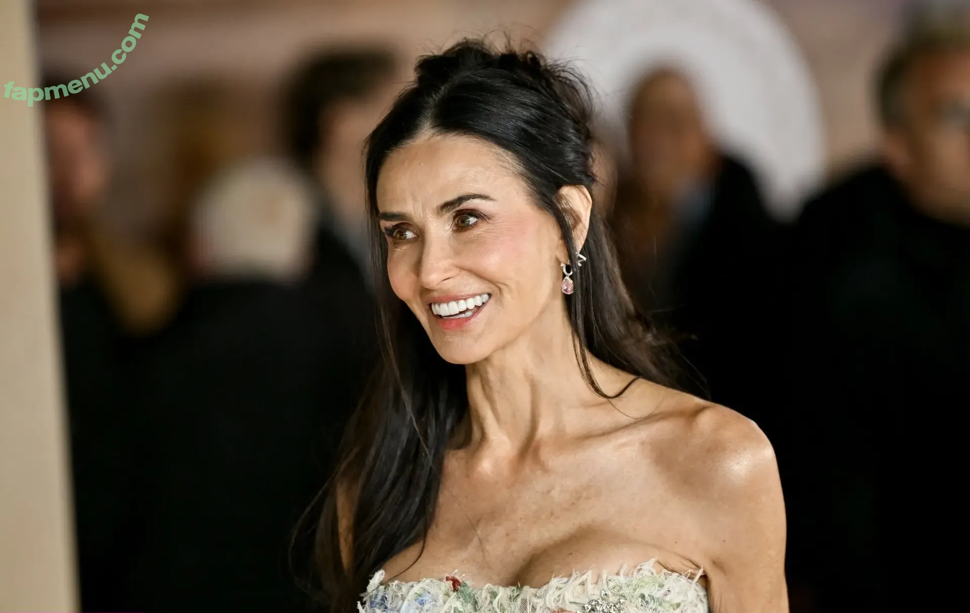 Demi Moore nude photo #0967 (demimoore / justdemi / kyliedemi)