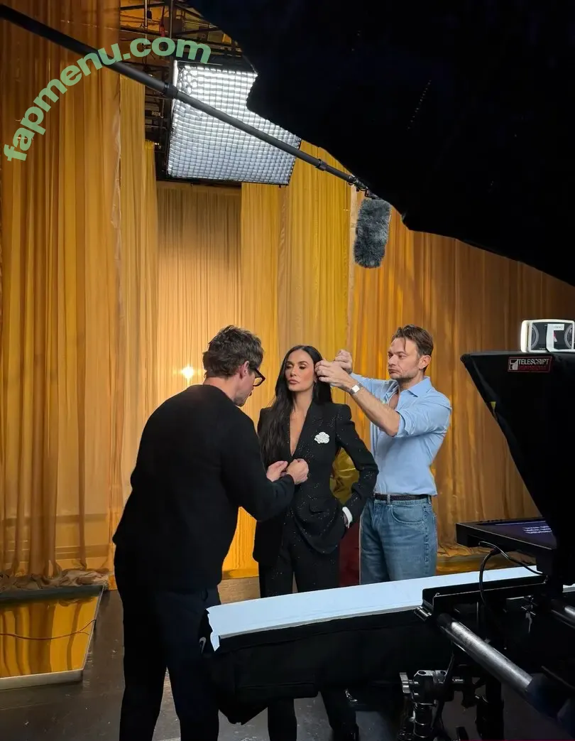 Demi Moore nude photo #0992 (demimoore / justdemi / kyliedemi)