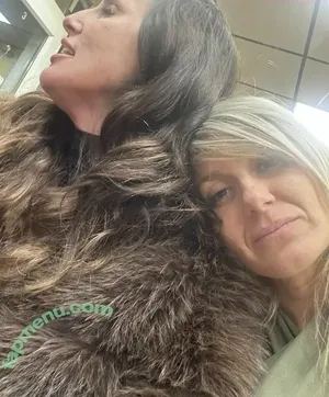 Demi Scott / mercedes / officialdemiscott nude photo #0832