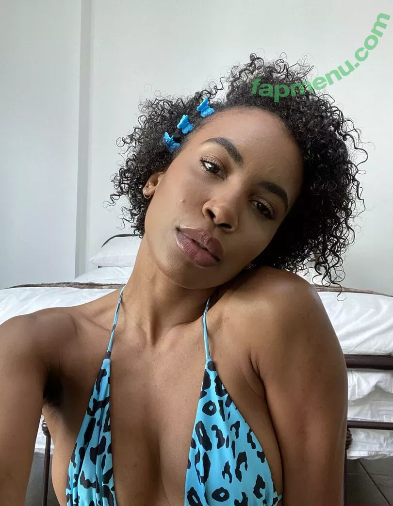 Demi Sutra nude photo #0011 (DemiSutra / brattydemi_official101)