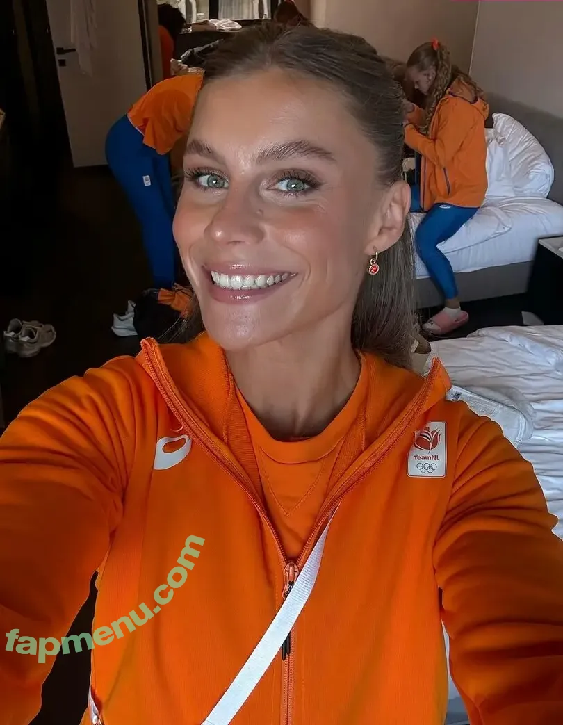 Demi Van Den Wildenberg nude photo #0193 (_demivdw)