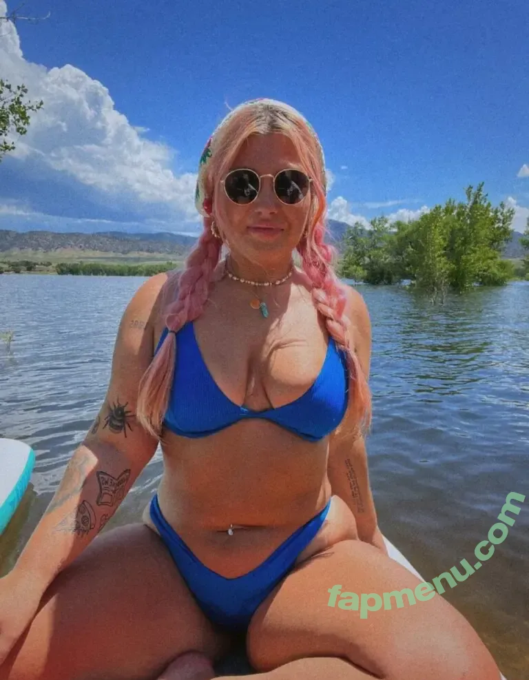 demibleu nude photo #0011 (demibleu)