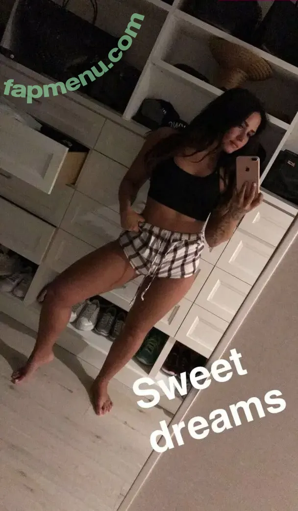 Demilovato nude photo #0003 (Demilovato)