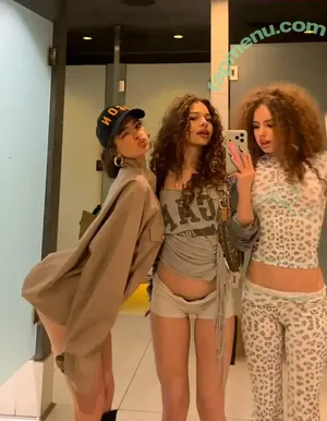 Demitra Kalogeras / demitrakalogeras / kalogerasisters nude photo #0235