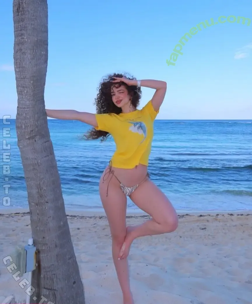 Demitra Kalogeras nude photo #0226 (demitrakalogeras / kalogerasisters)