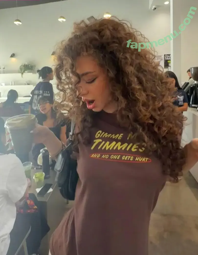 Demitra Kalogeras nude photo #0252 (demitrakalogeras / kalogerasisters)