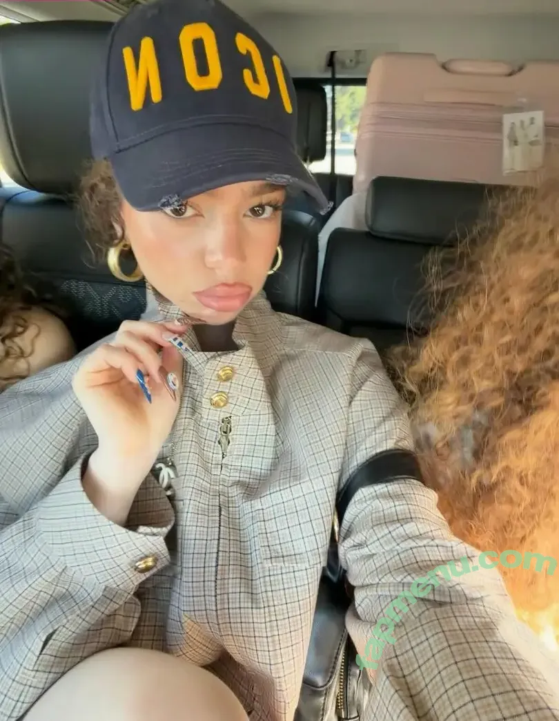 Demitra Kalogeras nude photo #0256 (demitrakalogeras / kalogerasisters)