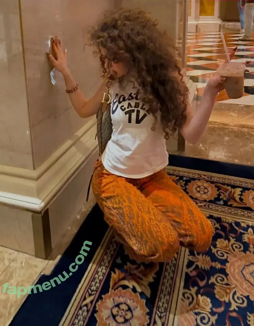 Demitra Kalogeras nude photo #0261 (demitrakalogeras / kalogerasisters)