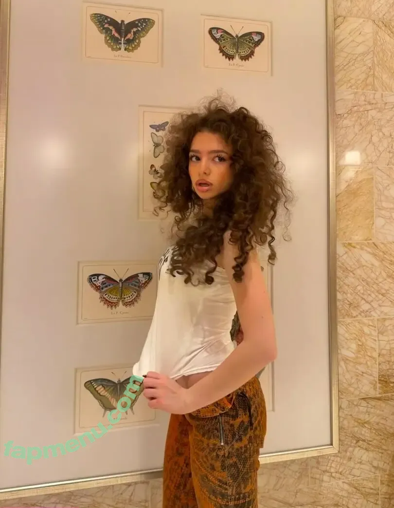 Demitra Kalogeras nude photo #0268 (demitrakalogeras / kalogerasisters)