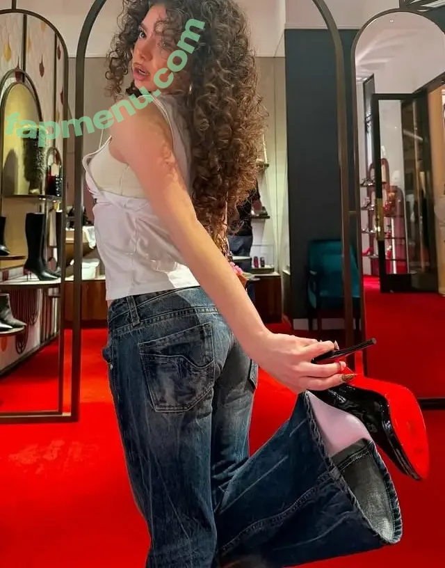 Demitra Kalogeras nude photo #0273 (demitrakalogeras / kalogerasisters)