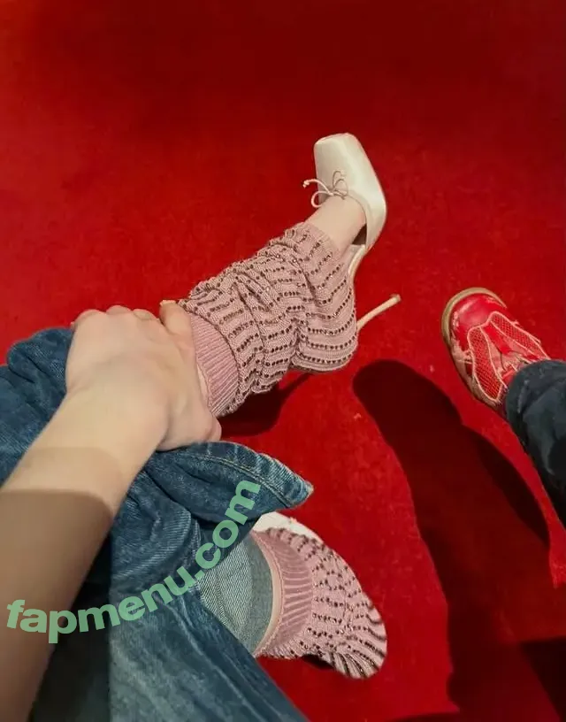 Demitra Kalogeras nude photo #0275 (demitrakalogeras / kalogerasisters)