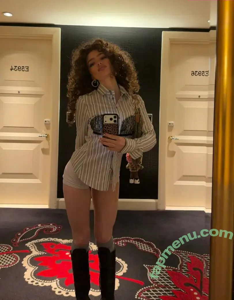 Demitra Kalogeras nude photo #0312 (demitrakalogeras / kalogerasisters)