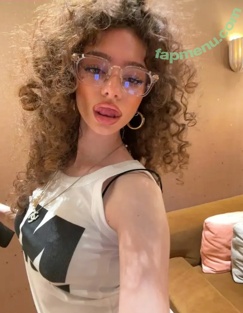 Demitra Kalogeras nude photo #0335 (demitrakalogeras / kalogerasisters)