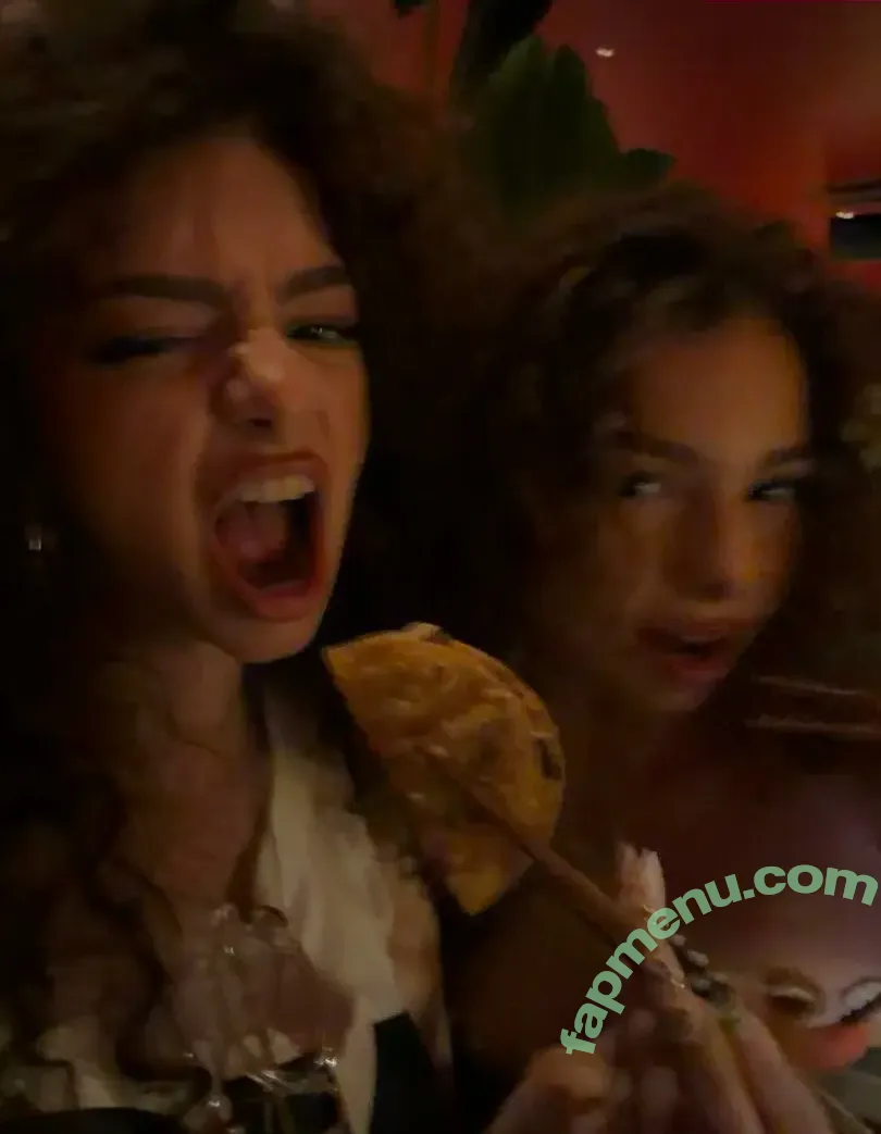 Demitra Kalogeras nude photo #0339 (demitrakalogeras / kalogerasisters)