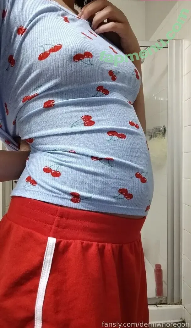 demiwhoregon nude photo #0013 (demiwhoregon)
