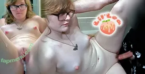  nude photo #0002