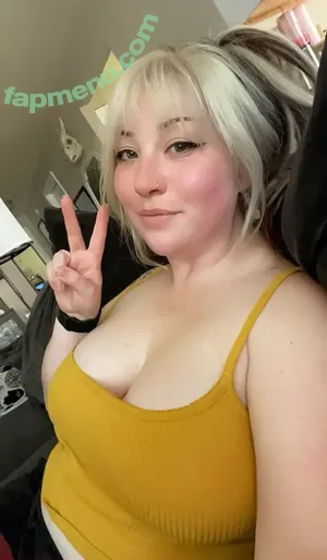  nude photo #0002