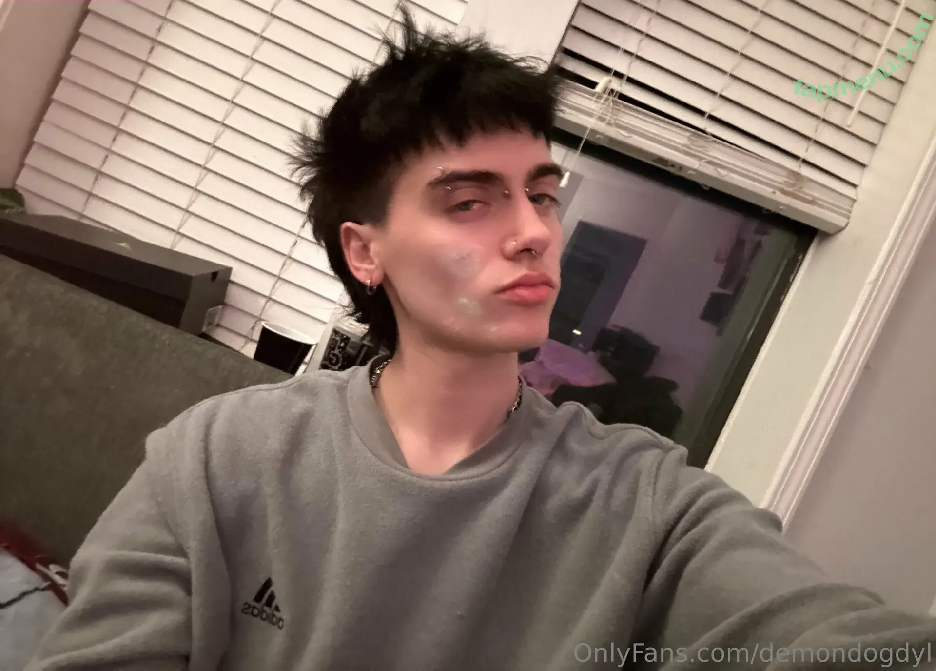 demondogdyl nude photo #0007 (demondogdyl)