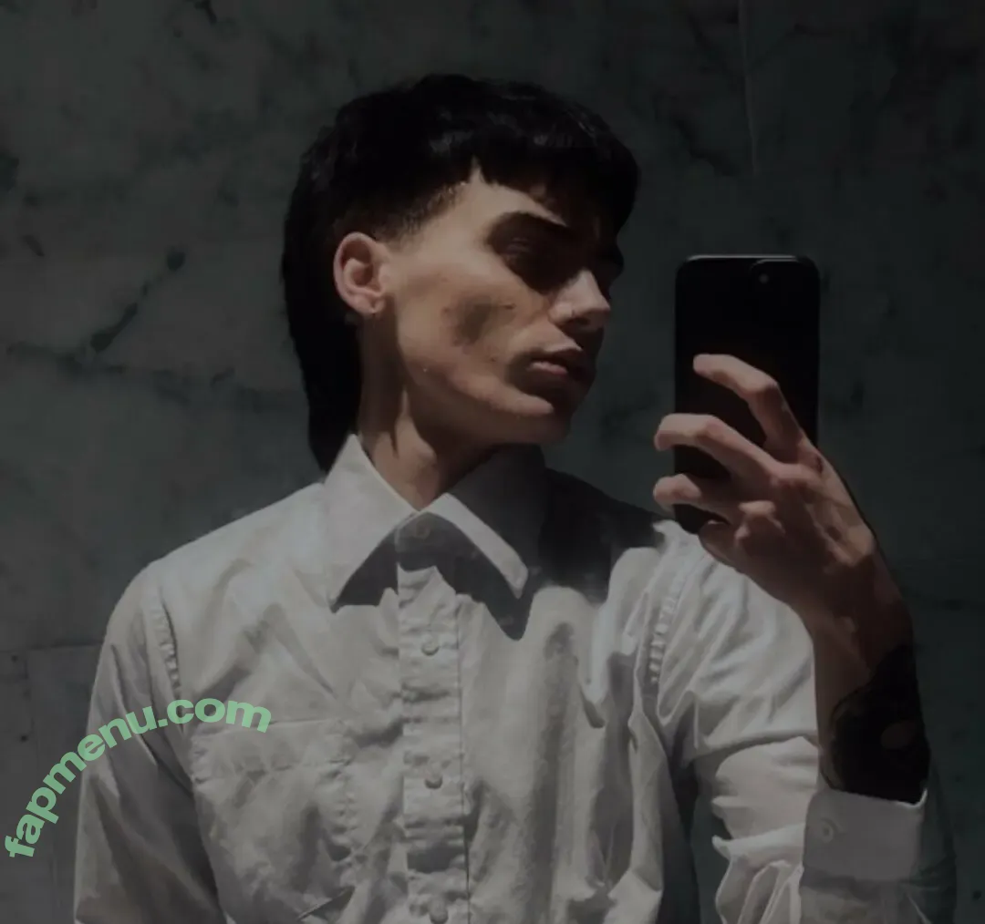 demondogdyl nude photo #0008 (demondogdyl)