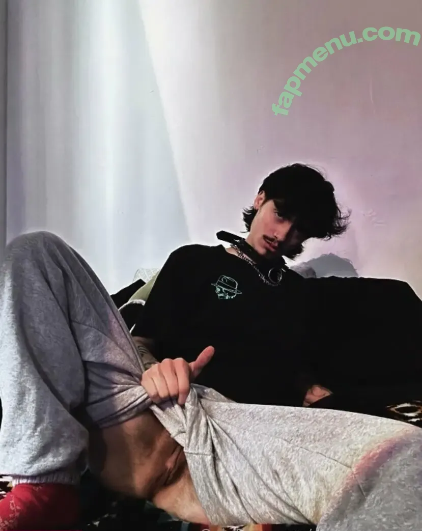 demondogdyl nude photo #0049 (demondogdyl)