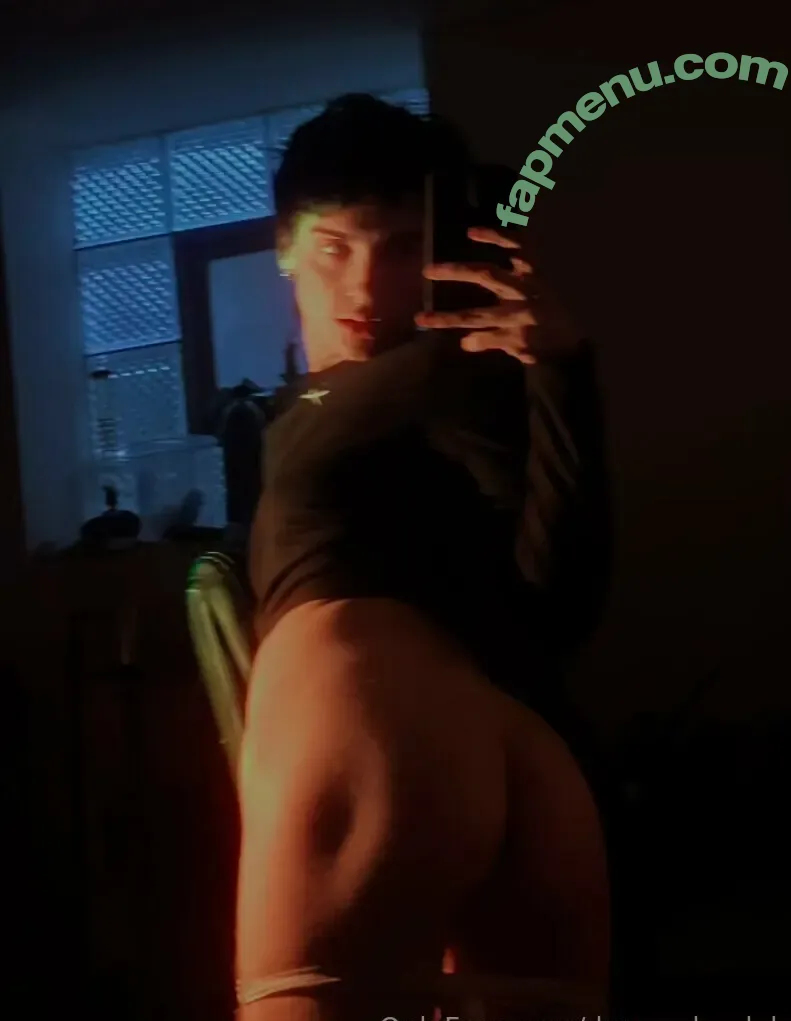 demondogdyl nude photo #0058 (demondogdyl)