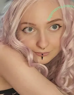 demonicnesquik / dem0nicnesquik nude photo #0003