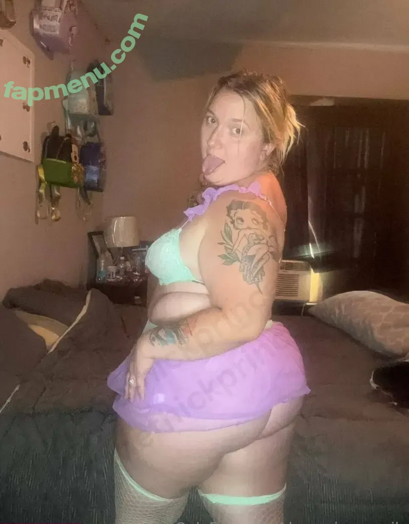 demonicnesquik nude photo #0011 (dem0nicnesquik)