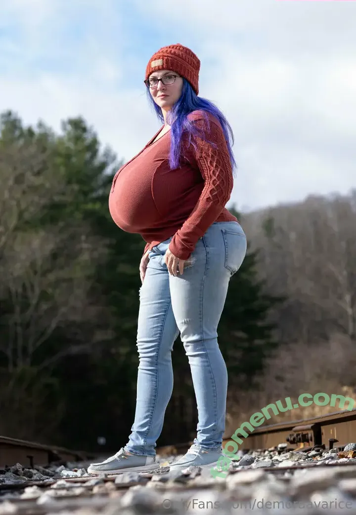 Demora Avarice nude photo #3190 (demoraavarice)