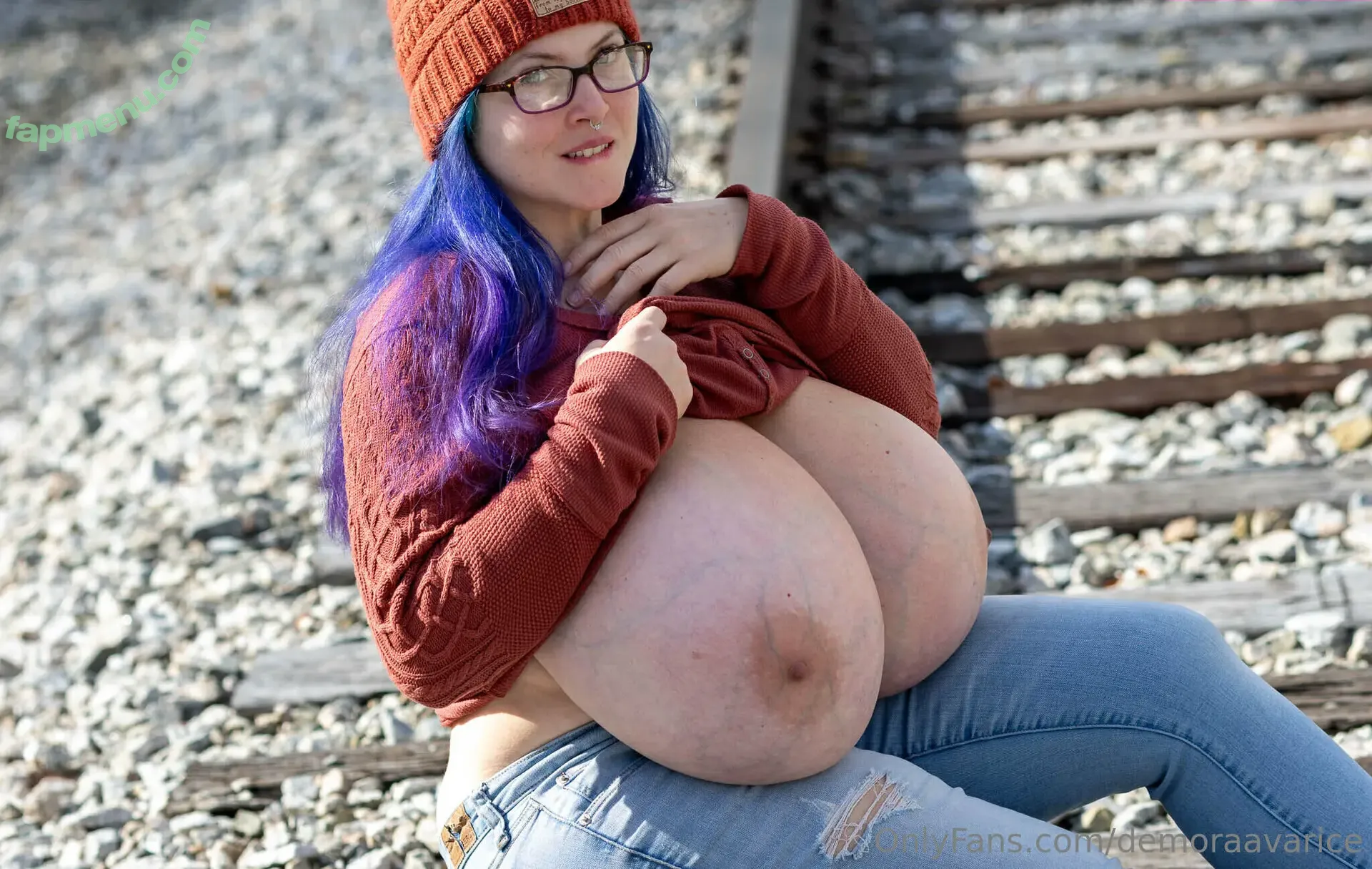 Demora Avarice nude photo #3207 (demoraavarice)