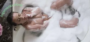  nude photo #0003